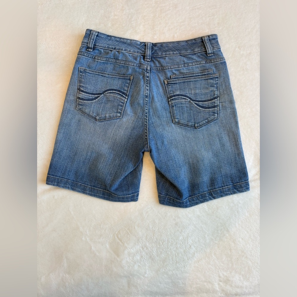 Lee Perfect Fit Denim Shorts - Size 10 - Picture 4 of 10